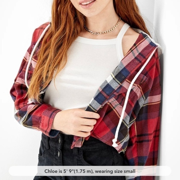 American Eagle Cozy Cabin Cropped Hoodie Flannel - Picture 1 of 8